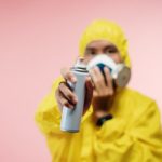 Mottenspray sprayen